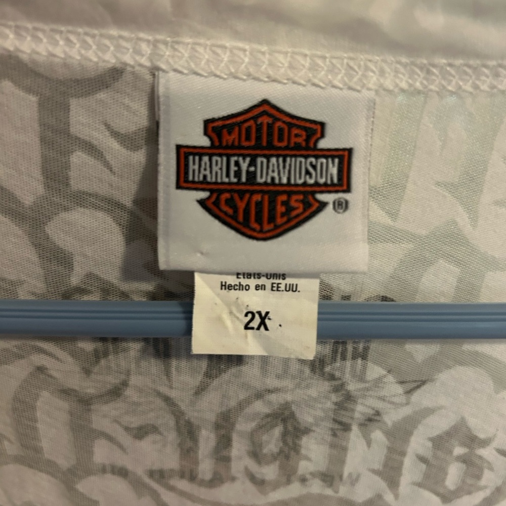 Harley-Davidson White Patterned V-Neck Blouse - Picture 2 of 4